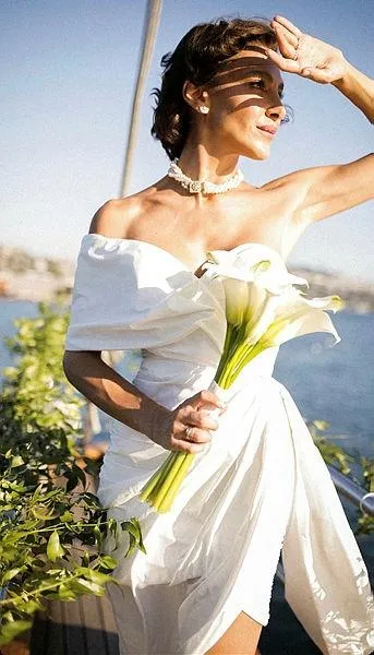 1645642652928.jpeg Ceylan Atınç’la ailesinden gizli evlenen Berk Tanrıverdi'nin şirkete girişi bile yasaklandı!-3