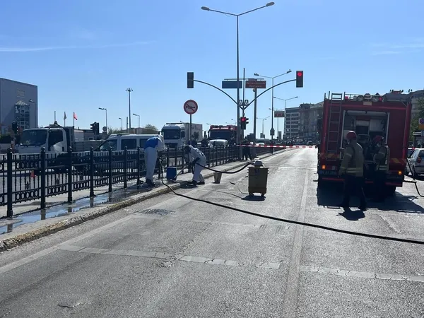 Son dakika: Pendik'te kimyasal madde alarmı! Yol trafiğe kapatıldı-3