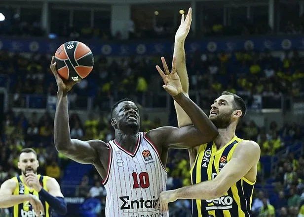 fenerbahce-beko-olympiacos-79-77-fred-basket-takimini-yalniz-birakmadi-1698957762544.jpeg