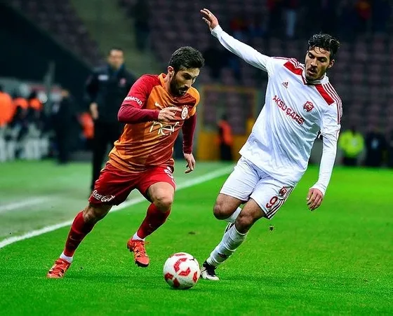 Sabri Sarıoğlu Galatasaray'a geri dönüyor!-4