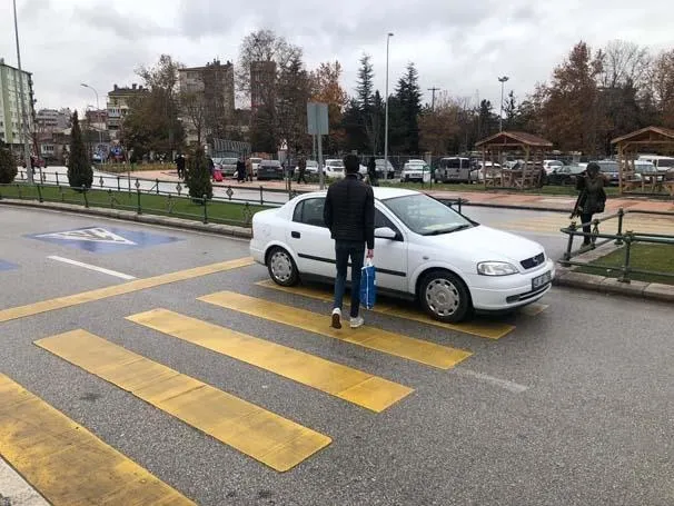 Araç sürücüleri dikkat! Bunu yapana 488 lira ceza kesildi...-2