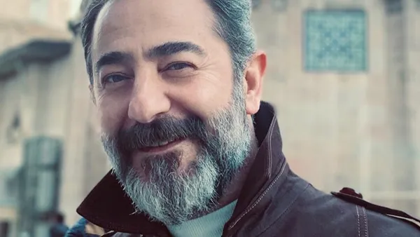 son-dakika-ayberk-pekcandan-aci-haber-unlu-oyuncu-vefat-etti-1643034999194.jpg Son dakika: Ayberk Pekcan'dan acı haber! Ünlü oyuncu vefat etti-4