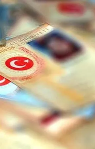 30 Haziran'dan sonra eski kimlik kartıyla KKTC'ye gidilemeyecek