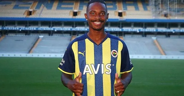 Fenerbahçe Brezilyalı yıldızı Lincoln ile 4 yıllık sözleşme imzaladı