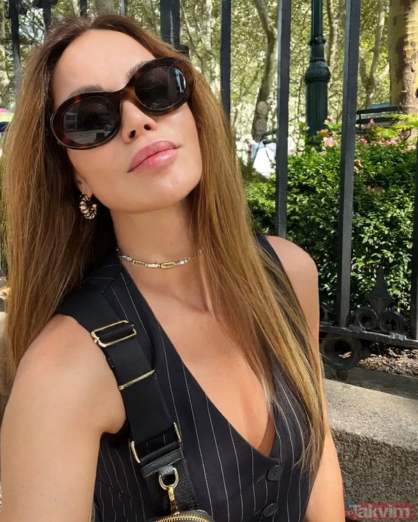 Yaşadığı Büyük Acı Sonrası Bütün İlgisini Büyük Oğlu Beren Tan'a Yönlendiren Ebru Şallı, 20 Yaşına Giren Oğlunun Doğum Gününü Sosyal Medya Hesabından Kutladı.