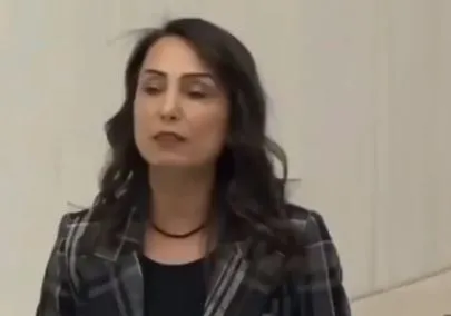 Son dakika: Meclis kürsüsünde alçak iftira! Özgür Özel'in işbirlikçisi DEM/HDP'den Türkiye'yi İsrail'e benzetme skandalı! PKK'ya sivil dedi!-5