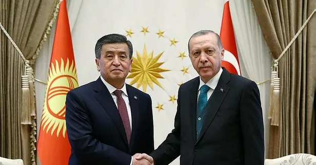 Kırgızistan Cumhurbaşkanı Külliye'de