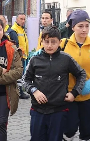 Denizli'de 30 öğrenci kekten zehirlendi!