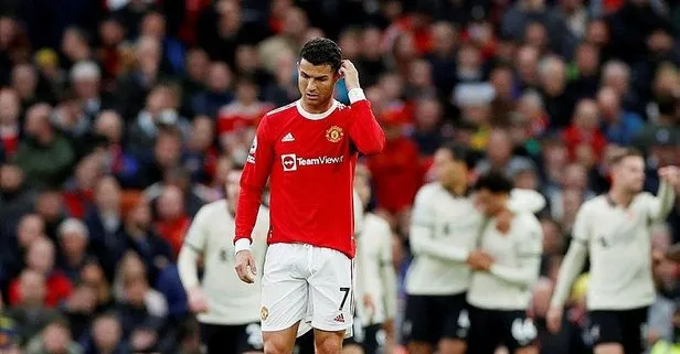 Ronaldo’ya şok! Salah şov yaptı... Manchester United 0-5 Liverpool | MAÇ SONUCU