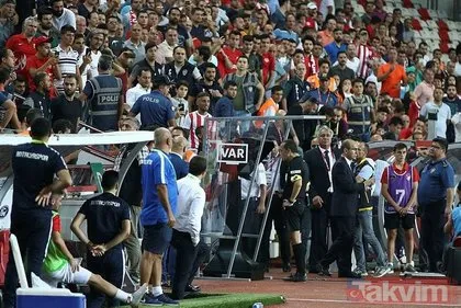 Ahmet Çakar’dan Antalyaspor-Galatasaray maçının VAR hakemleri için şok sözler