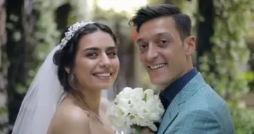 Yılın düğününde Mesut Özil, Amine Gülşeyi davullu zurnalı kız evinden aldı