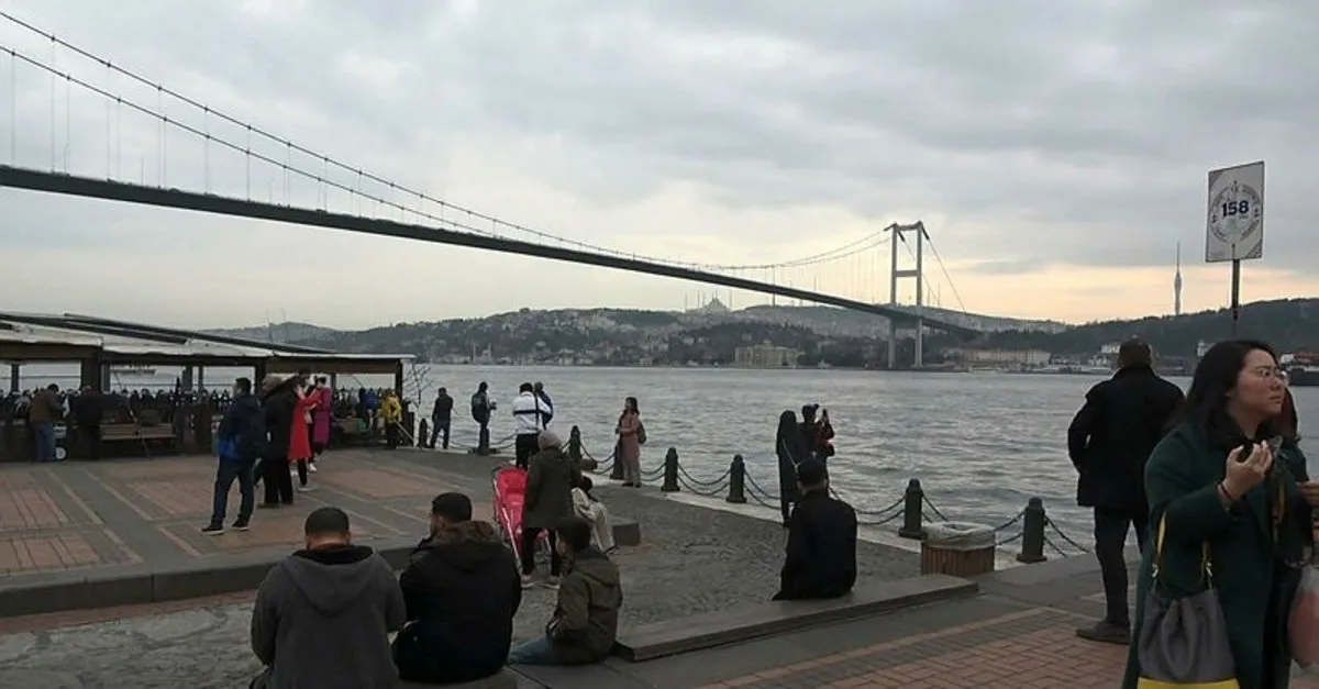 15 temmuz sehitler koprusu nde intihar
