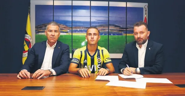 Dimitris Pelkas Fenerbahçe'nin teklifini duyar duymaz kabul etti