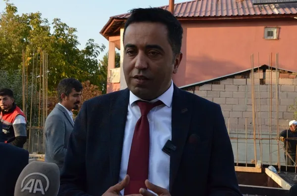 1699693818816.jpeg Kahramanmaraş'ta "Yerinde Dönüşüm Projesi"nin ilk temeli atıldı-5