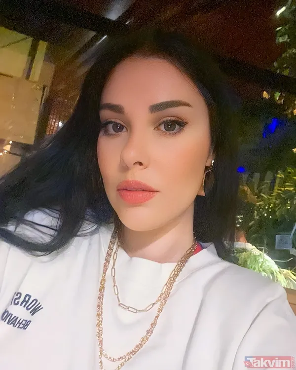 Tam bir Türk ailesi değil miyiz? Yatakta çocuklar, yanı başımda eşim... Allah isteyen herkese nasip etsin. Aile her şeydir.