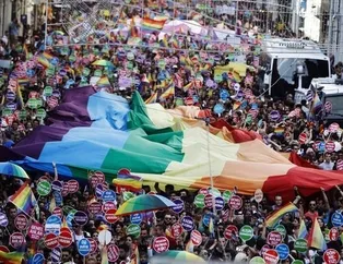 İBB’den belediye personeline zorunlu LGBT eğitimi!