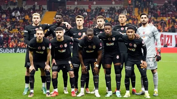Galatasarayda penaltı kavgası! Kenardan gelen uyarıyı dinlemedi