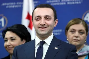 Garibaşvili istifa etti!