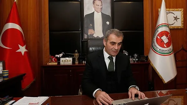 irfan-fidan-kimdir-nereli-anayasa-mahkemesi-uyesi-irfan-fidan-biyografisi-nasil-1612862069079.jpg İrfan Fidan kimdir, nereli? Anayasa Mahkemesi Üyesi İrfan Fidan biyografisi nasıl?-3