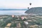 Salda manzaralı balon turizmi
