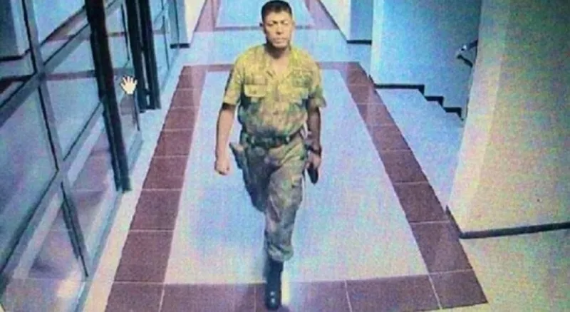 bu-kan-yine-o-kandir-kahrama-omer-halisdemirin-kizi-elif-nur-halisdemir-tegmen-oldu-1755263305786.jpeg Şehit Ömer Halisdemir