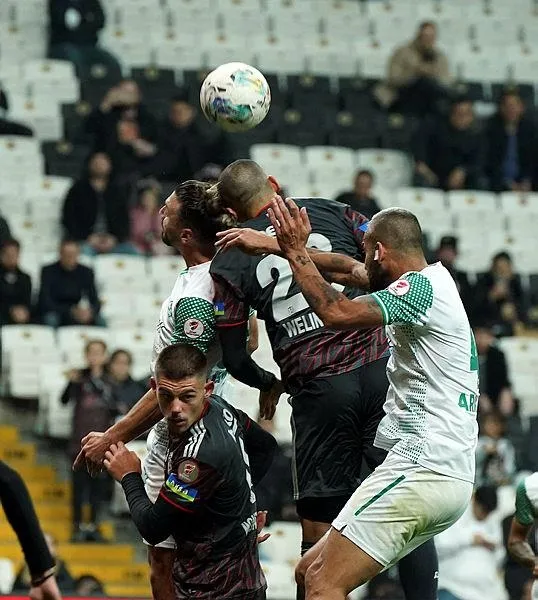 kartal-bir-ust-turda-ziraat-turkiye-kupasi-4-tur-macinda-besiktas-serik-belediyesporu-3-1-maglup-etti-1668025263534.jpeg Kartal bir üst turda! Ziraat Türkiye Kupası 4. tur maçında Beşiktaş, Serik Belediyespor'u 3-1 mağlup etti-6