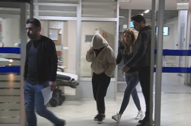 Son dakika: İstanbul'da Mali Şube'den FETÖ operasyonu