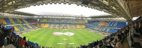 Fenerbahçe taraftarından koreografi "Kaderinden kaçamazsın"-3