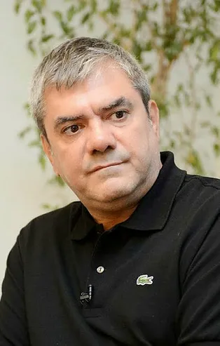 Sözcü gazetesi yazarı Yılmaz Özdil rantçı çıktı! Kaçak villadan milyonluk vurgun!