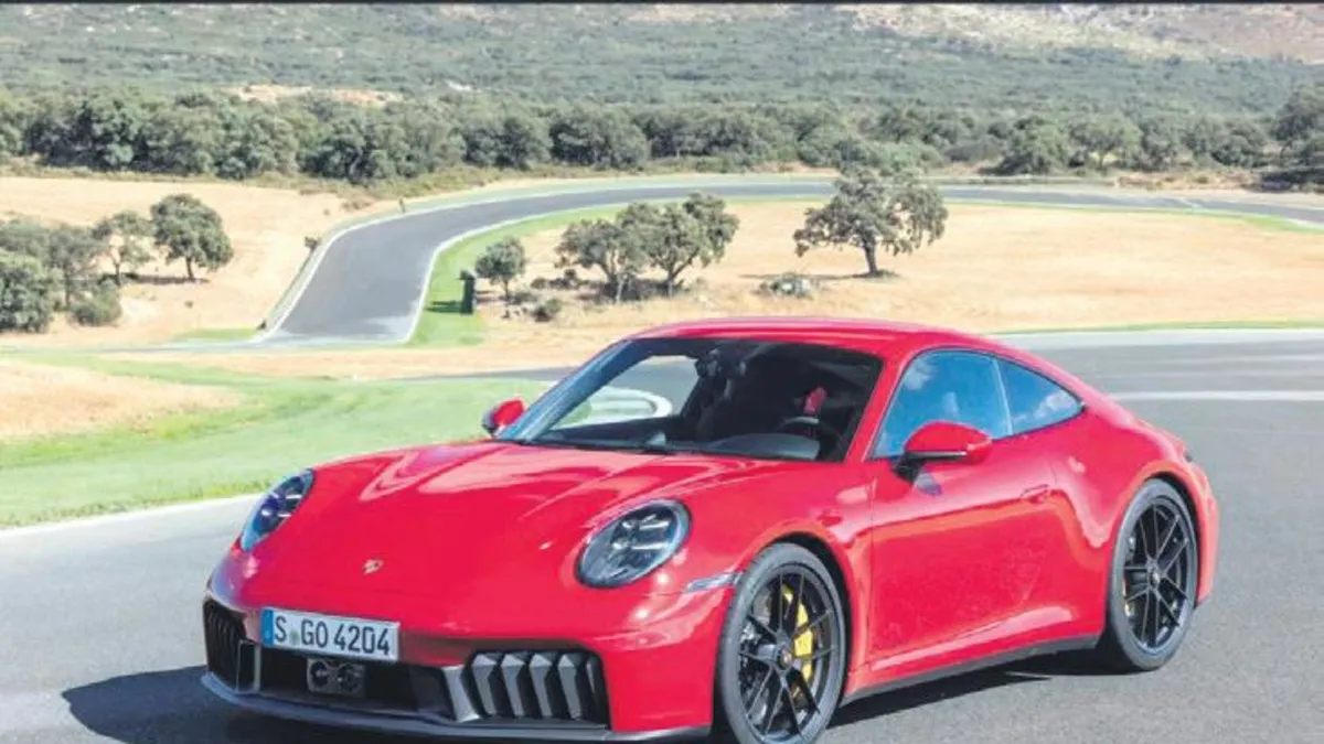 Akıllara durgunluk veren olay: Porsche cenaze aracı olarak kaydettiler: Vurgun yaptılar