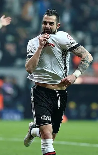 Negredo İspanya yolcusu