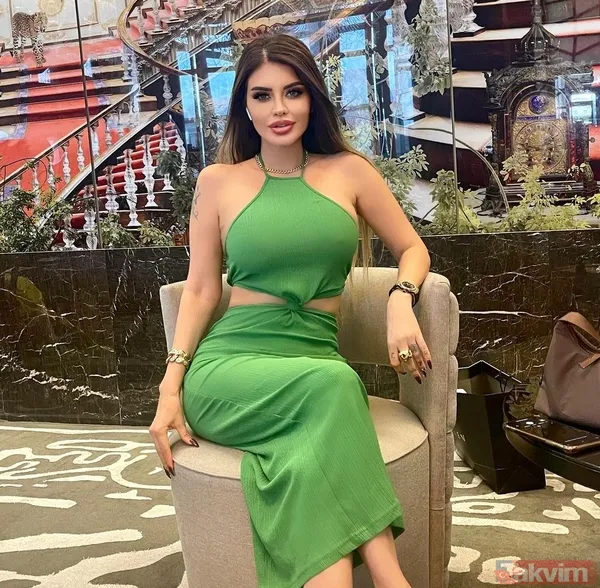 Ebru Polat kırmızılar içinde paylaştı! Dekoltede sınır tanımayan Ebru sosyal medyayı ikiye böldü! Hem tarzı hem duruşu çok konuşuldu - 12