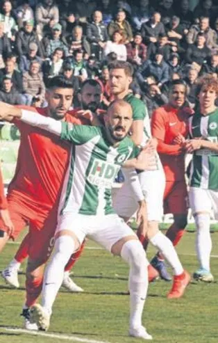 Giresunspor tırmanışa geçti: 2-1