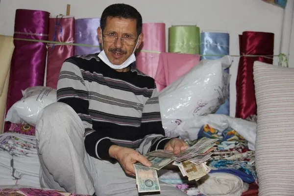 Resmen servet değerinde! 90 yıl sonra yorgan içinden çıktı! 1930 yılına ait paralar…-4