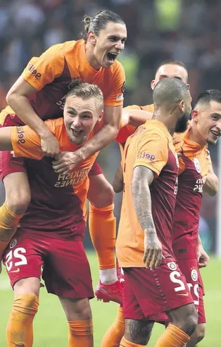 Büyük gerilim yaşayan Galatasaray ve Beşiktaş sıfır derecede karşılaşacak