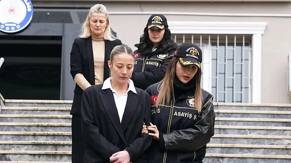 Kubilay Kaan Kundakçı cinayetinde Aleyna Kalaycıoğlu dahil 10 şüpheli adliyeye sevk edildi