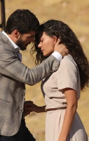 Hercai 13. bölümde Miran ve Azat'ın kavgası ortalığı karıştırıyor!
