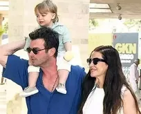 Kıvanç Tatlıtuğ’un altın saçlı oğlu da oyuncu olacak! Kıvanç Tatlıtuğ ve Başak Dizer çifti açıkladı: Tabii ki destekleriz