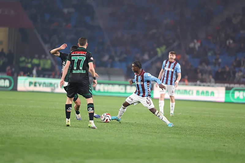 Spor yazarları Trabzonspor'un Konyaspor zaferini değerlendirdi! "Fatih Tekke çılgınlığı" - 3
