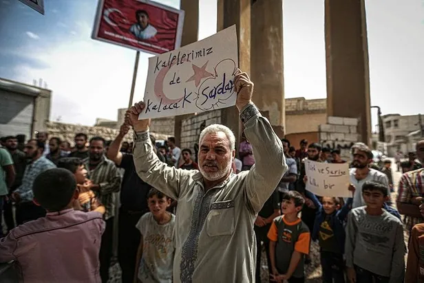 idlib-halkindan-turkiyeye-destek-gosterileri-1599845634394.jpeg İdlib halkı Türkiye için sokaklara döküldü!-2