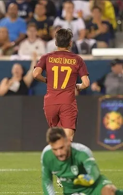 İtalyan basınının manşetlere taşıdığı Türk!