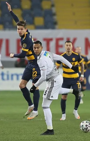 Kartal’da çifte şok