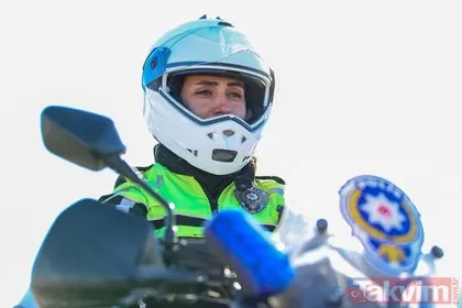 Diyarbakır’da tek: Kadın ’Motosikletli Şahin’ polisi Dilek Zengin! Gören donup kalıyor
