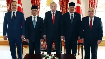 Başkan Erdoğan Endonezya Dışişleri ve Savunma Bakanlarını kabul etti