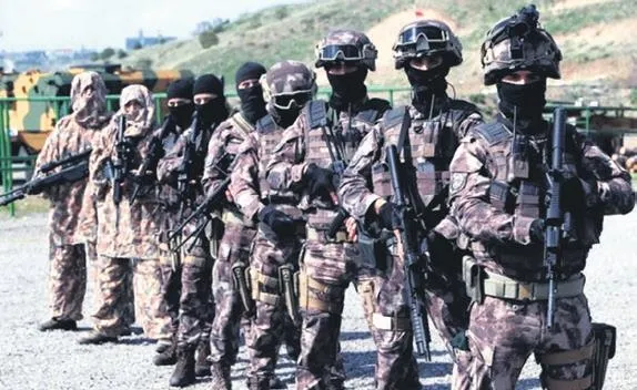 cani-umitcan-uygunun-aldigi-5-yillik-cezaya-aleyna-cakirin-babasi-isyan-etti-1646087428601.jpeg Cani Ümitcan Uygun'un aldığı 5 yıllık cezaya Aleyna Çakır’ın babası isyan etti-10