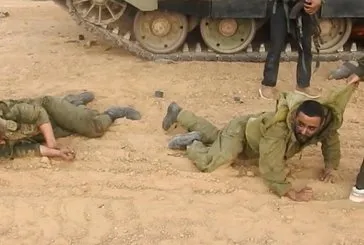 Hamas, İsrail askerlerini esir aldı