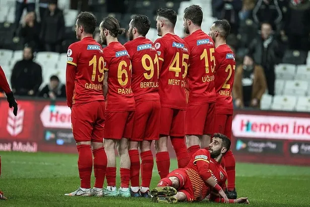 Beşiktaş evinde Kayserispor’a 2-1 yenilerek kupadan elendi | MAÇ SONUCU-6