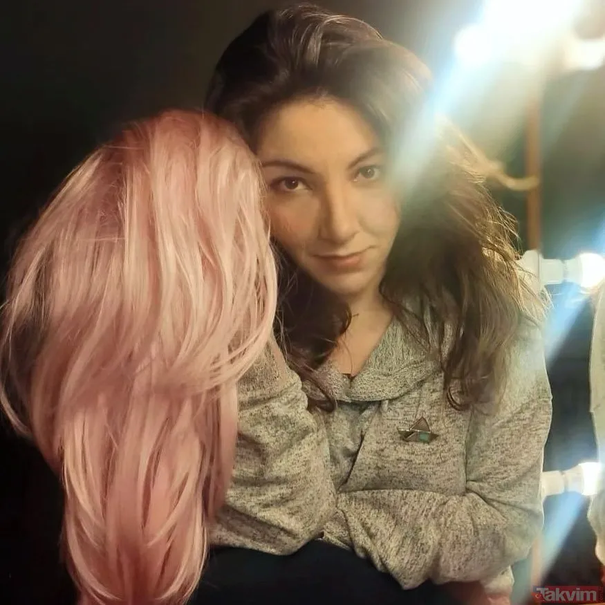 Güldür Güldür’ün Mehtap’ı Meltem Yılmazkaya’dan kahreden Güldür Güldür’ün Mehtap’ı Meltem Yılmazkaya’dan kahreden