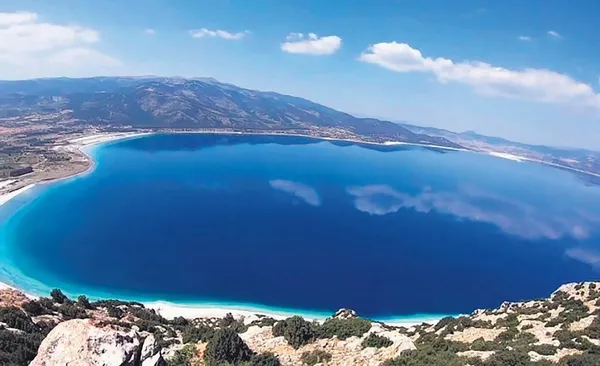 NASA Mars’ta hayat izi araştırırken Türkiye’deki Salda Gölü’nden ilham aldı: Kızıl Gezegen'le aynı olabileceği açıklandı-1