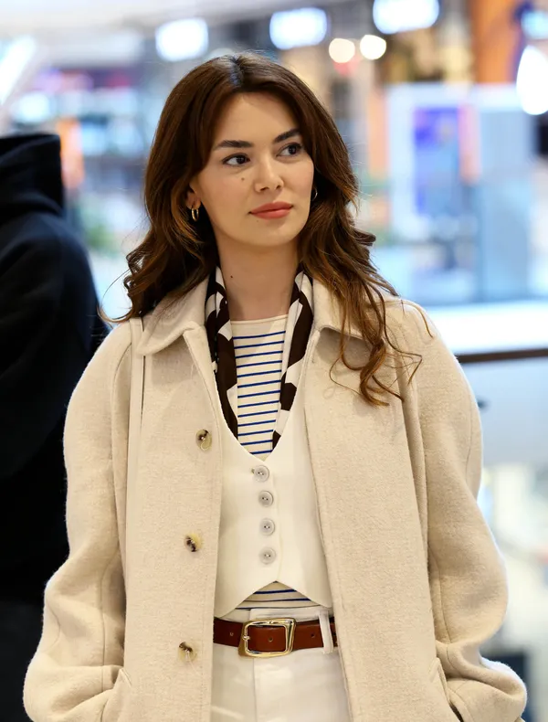 bir-kucuk-gun-isigi-25-bolum-2-fragmani-yurekleri-agza-getirdi-kimsenin-caninin-yanmasina-gerek-yok-1678463586234.jpg Bir Küçük Gün Işığı 25. bölüm 2. fragmanı yürekleri ağza getirdi: “Kimsenin canının yanmasına gerek yok!”-2